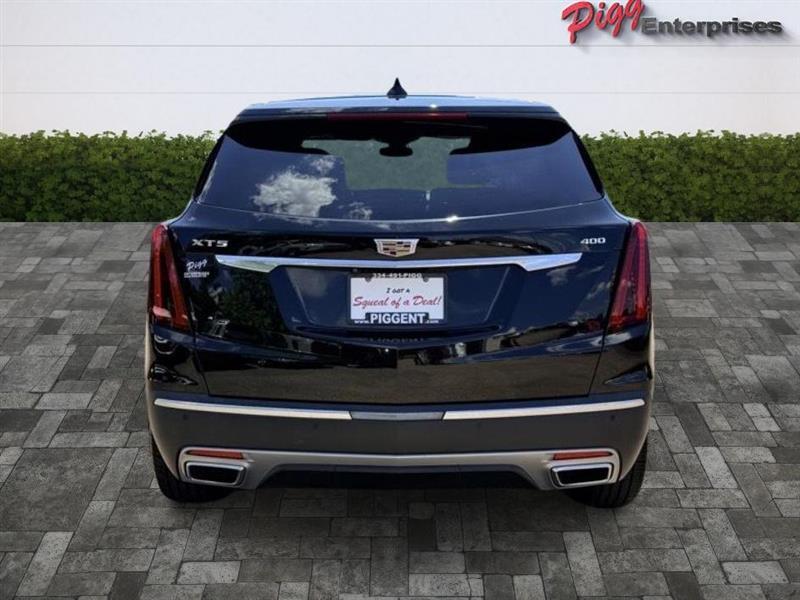 Cadillac XT5  2023
