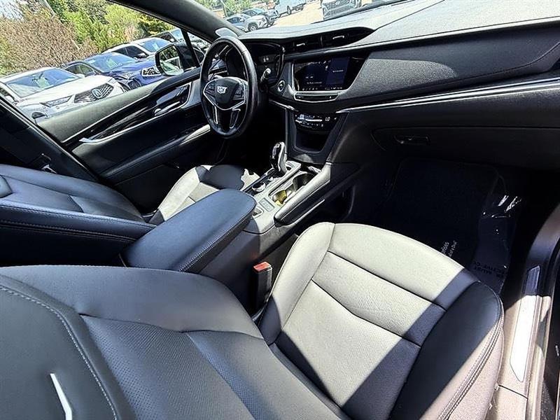 Cadillac XT5  2023