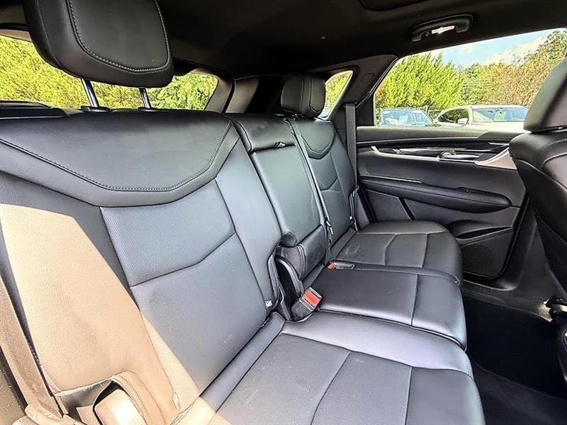 Cadillac XT5  2023