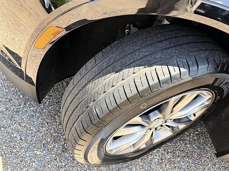 Cadillac XT5  2023