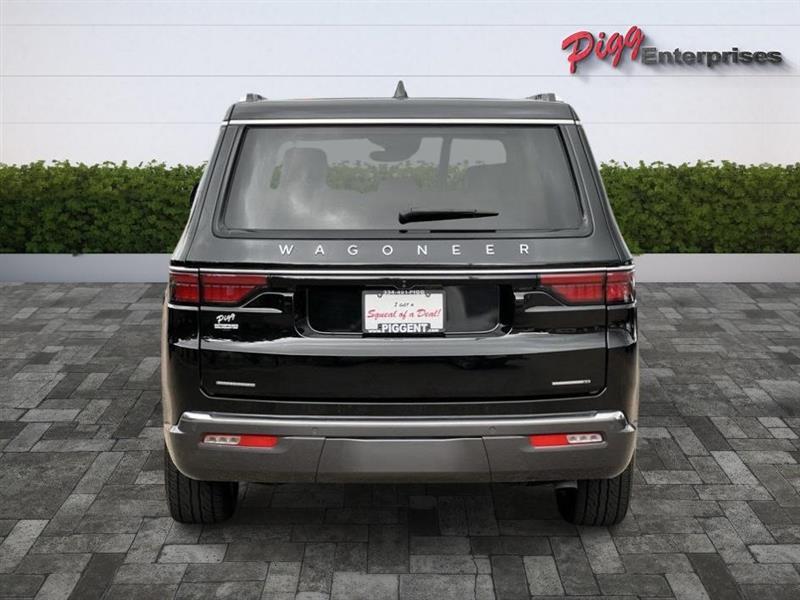 Jeep Wagoneer  2022