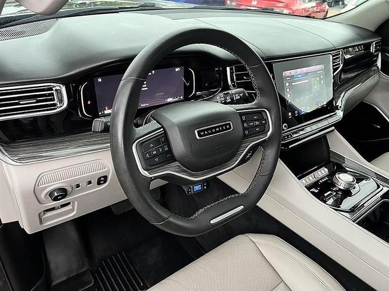 Jeep Wagoneer  2022
