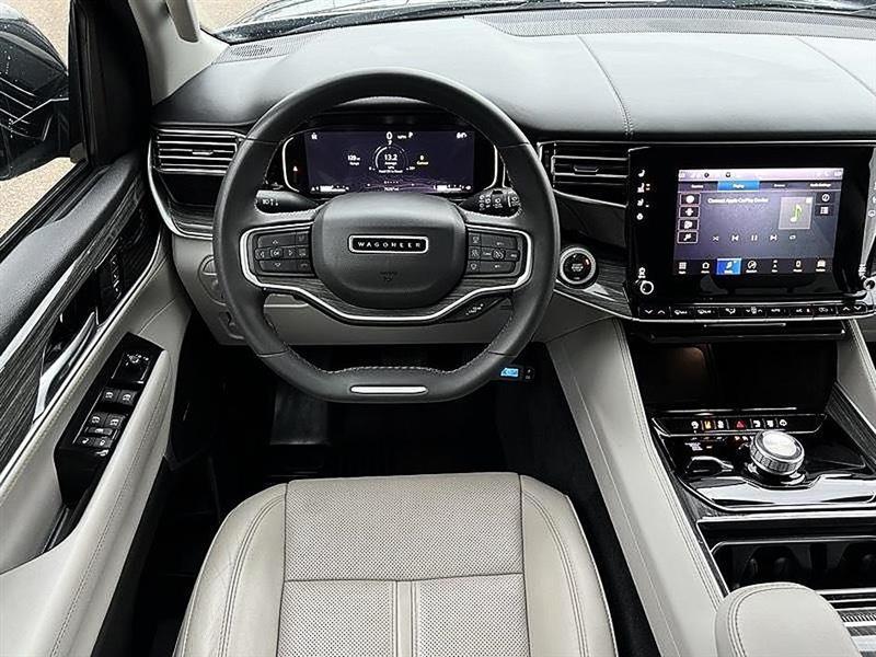 Jeep Wagoneer  2022