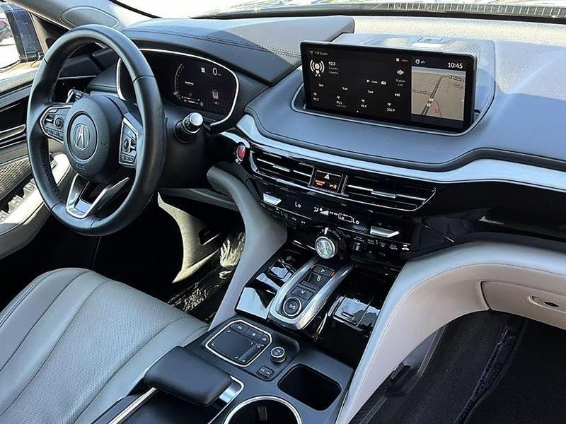 Acura MDX  2023