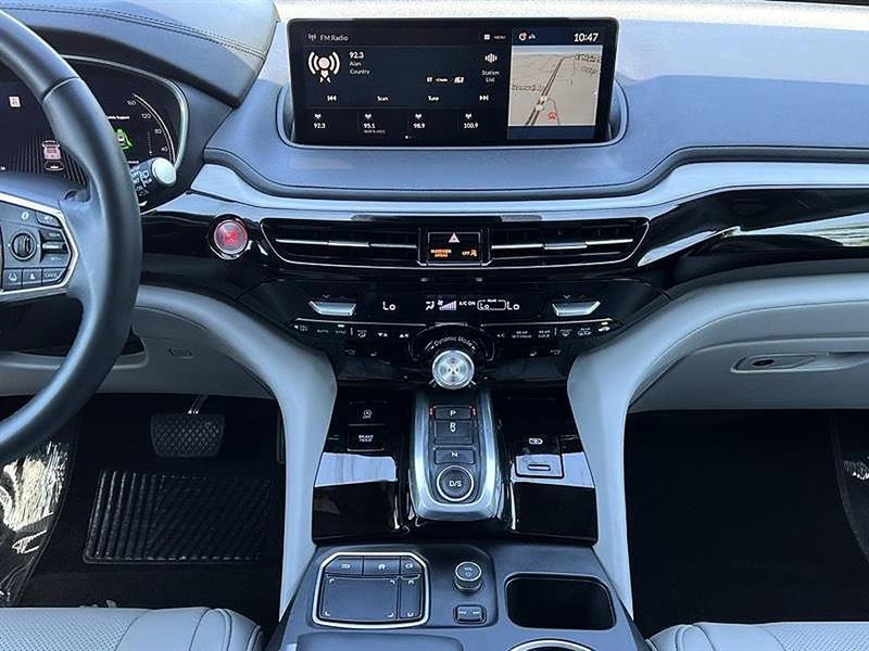Acura MDX  2023