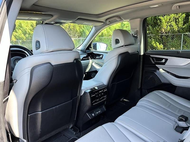 Acura MDX  2023