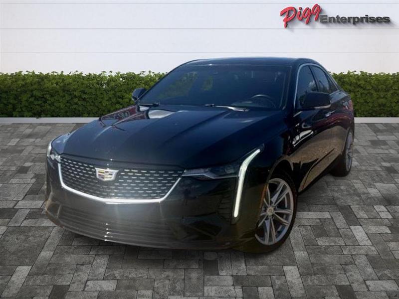 Cadillac CT4  2024