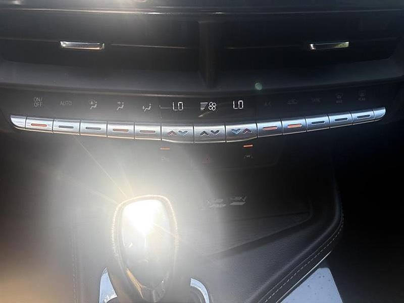 Cadillac CT4  2024