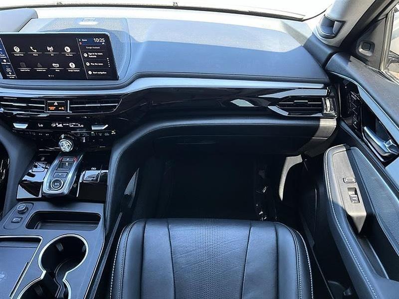 Acura MDX  2025