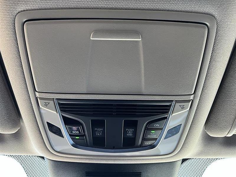 Acura MDX  2025
