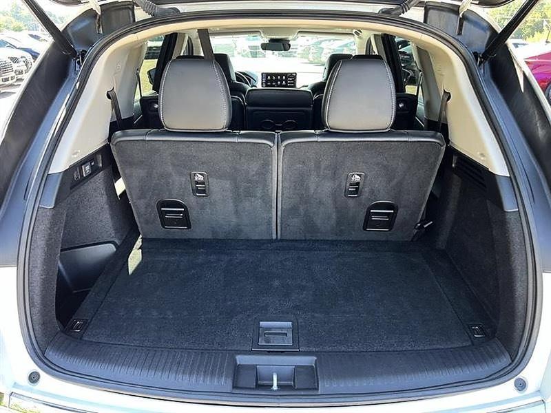 Acura MDX  2025
