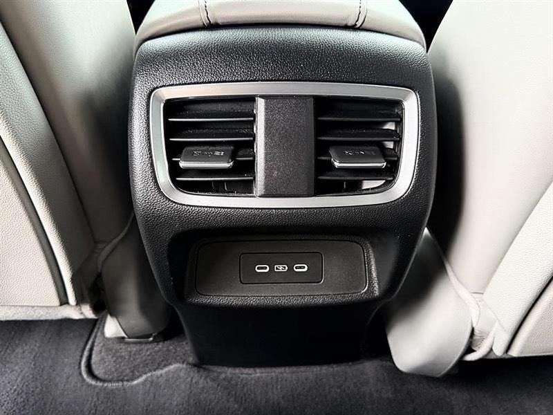 Acura RDX  2023