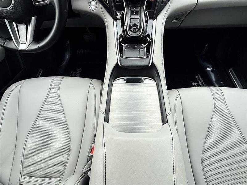 Acura RDX  2023