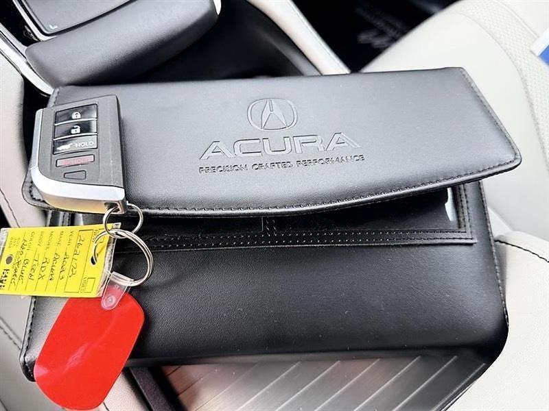 Acura RDX  2023