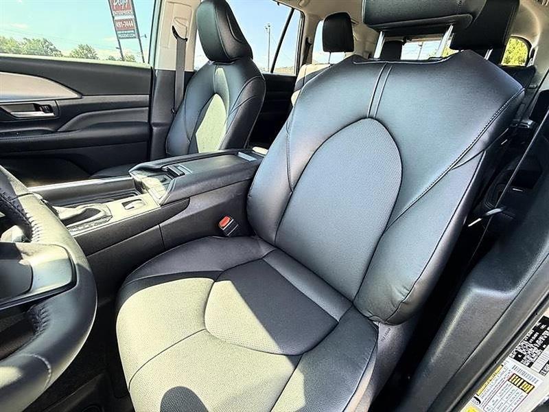 Toyota Grand Highlander  2026