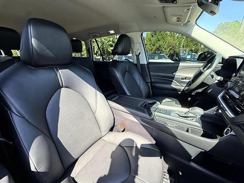 Toyota Grand Highlander  2026