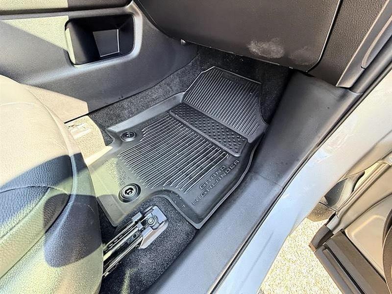 Toyota Grand Highlander  2026