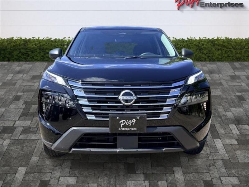 Nissan Rogue  2025