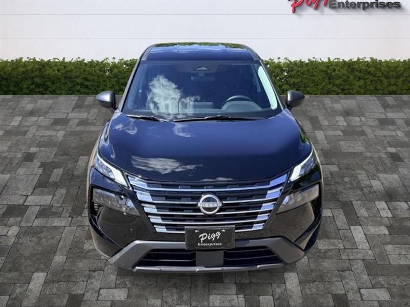 Nissan Rogue  2025