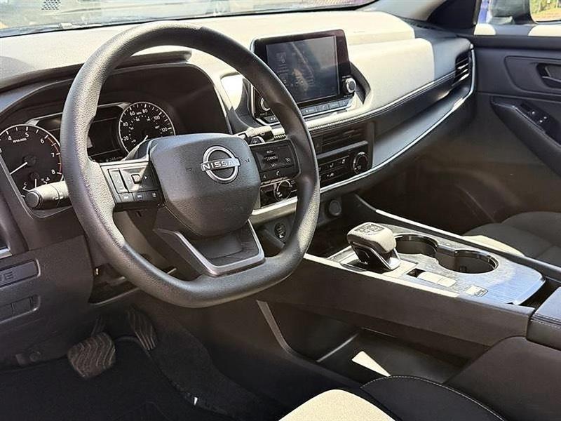 Nissan Rogue  2025