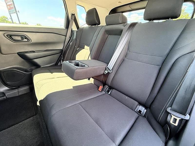 Nissan Rogue  2025