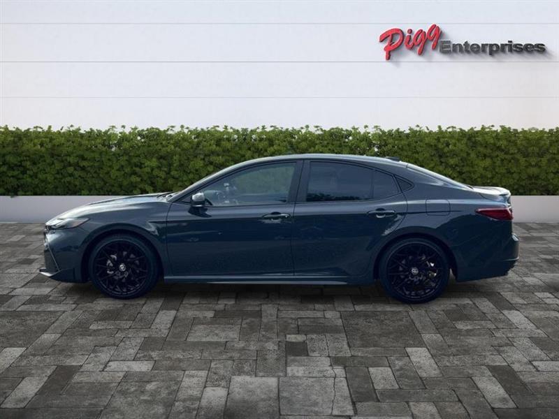 Toyota Camry  2026