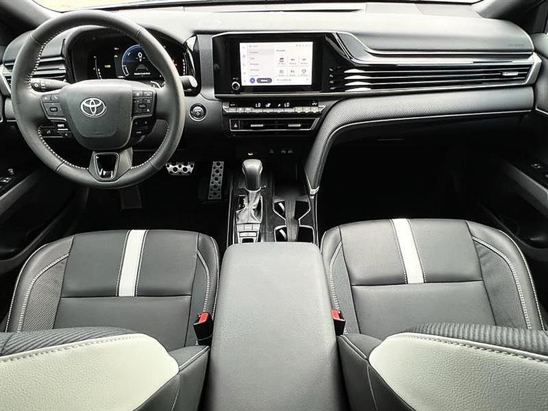 Toyota Camry  2026