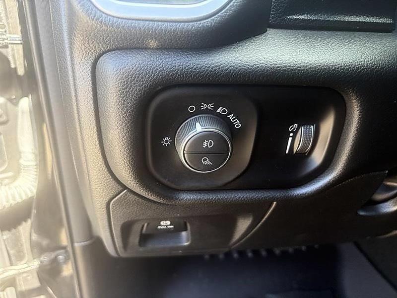 RAM 1500  2023