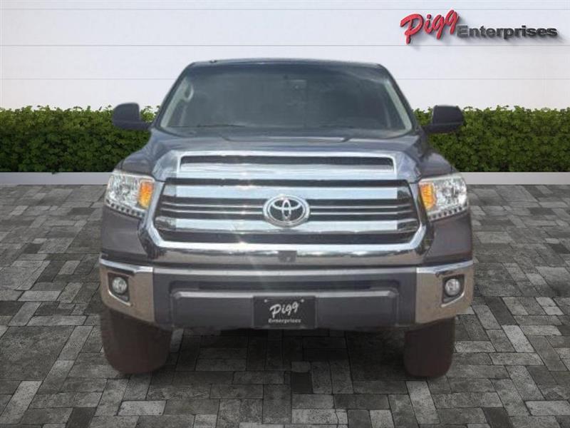 Toyota Tundra  2017