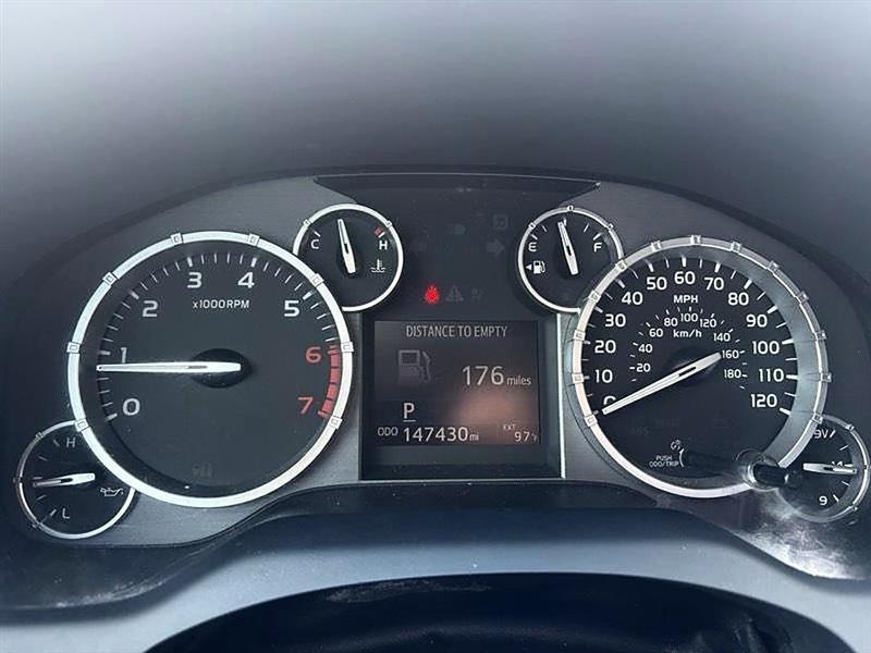 Toyota Tundra  2017