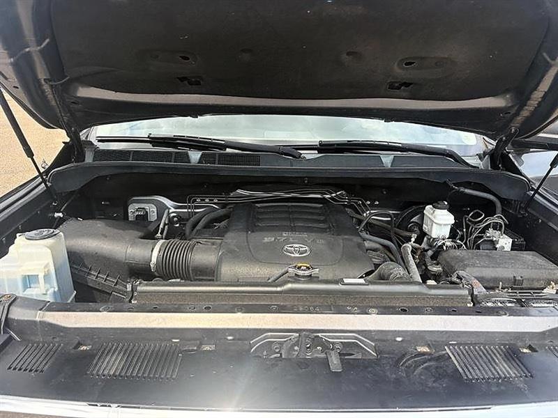 Toyota Tundra  2017