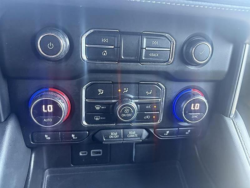 Chevrolet Tahoe  2021