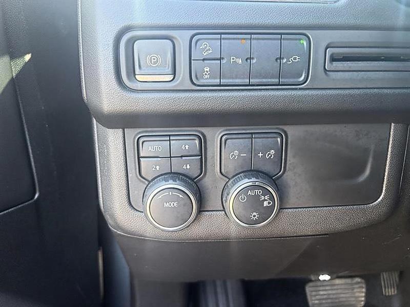 Chevrolet Tahoe  2021