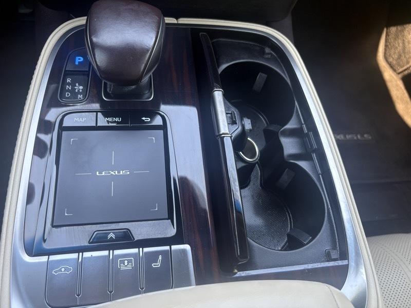 Lexus LS  2018