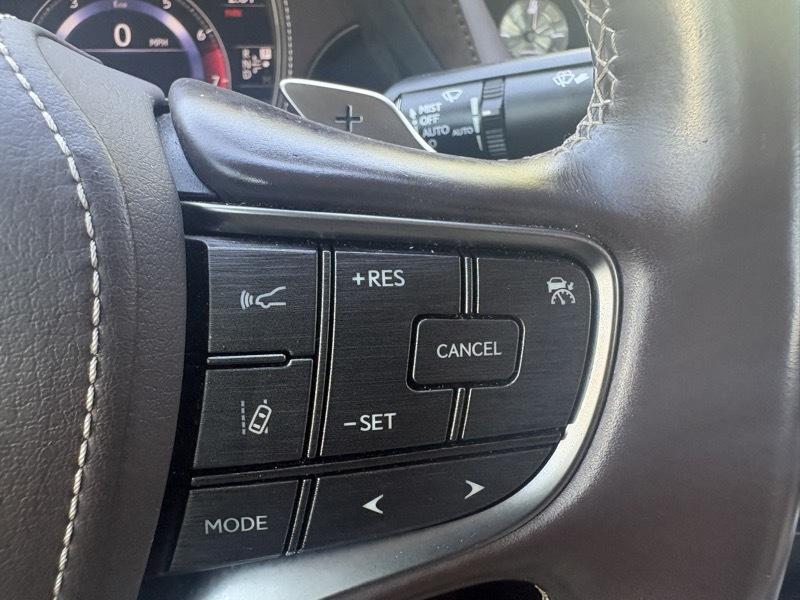 Lexus LS  2018
