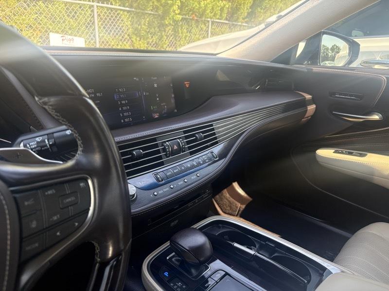 Lexus LS  2018