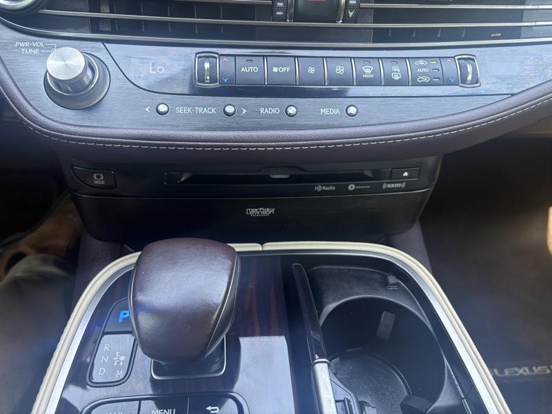 Lexus LS  2018