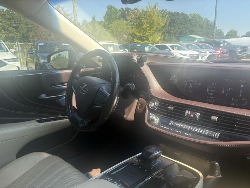 Lexus LS  2018