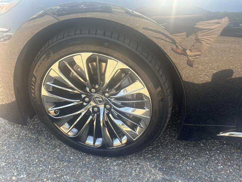 Lexus LS  2018