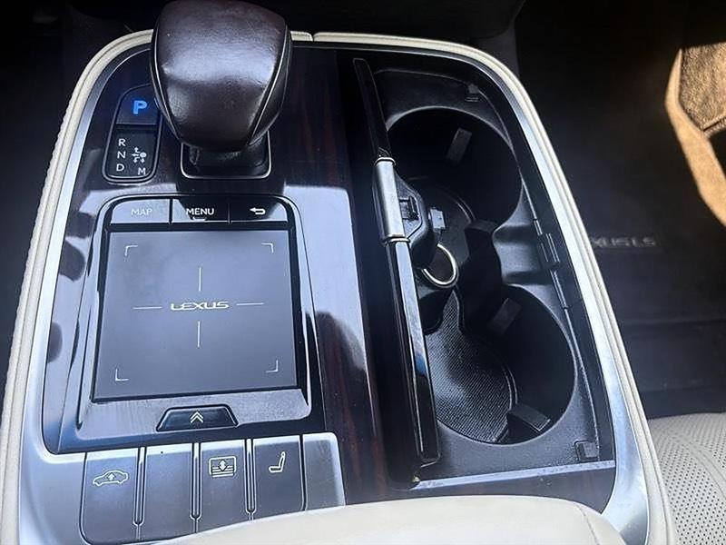 Lexus LS  2018