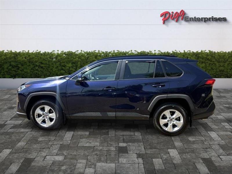 Toyota RAV4  2021