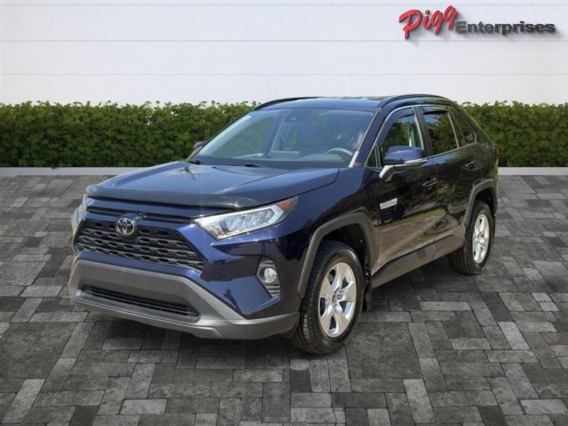 Toyota RAV4  2021