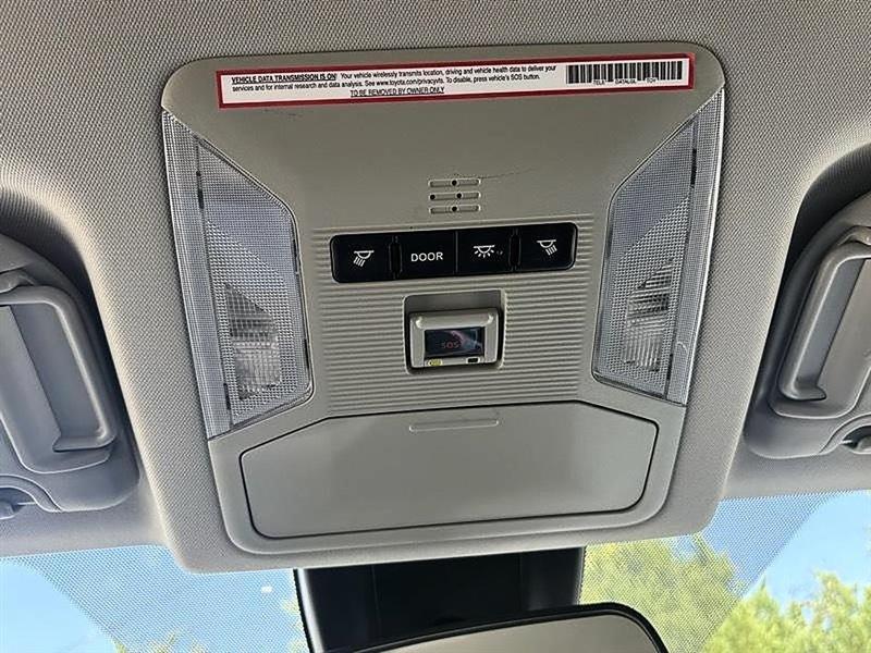 Toyota RAV4  2021