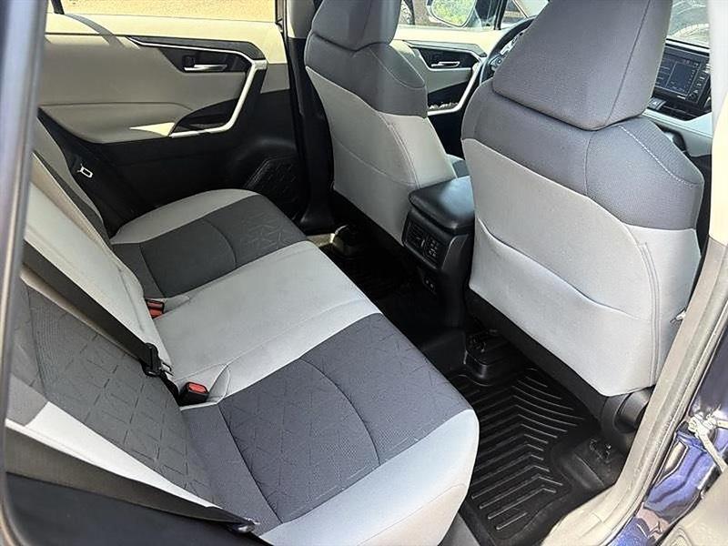 Toyota RAV4  2021
