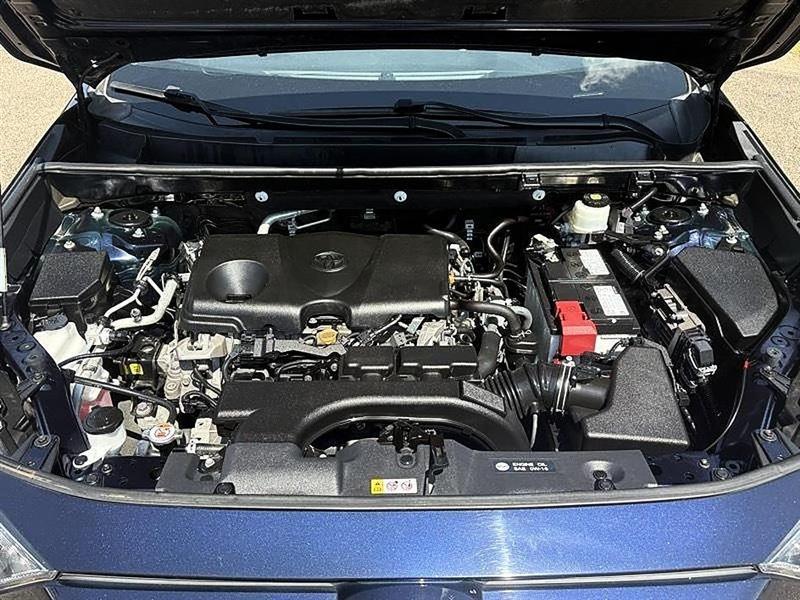 Toyota RAV4  2021
