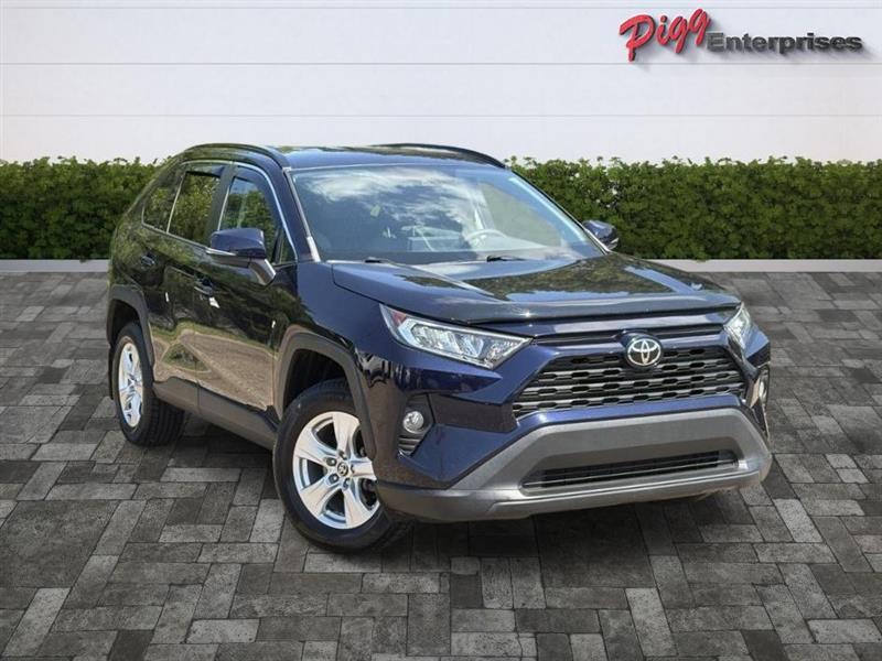 Toyota RAV4  2021