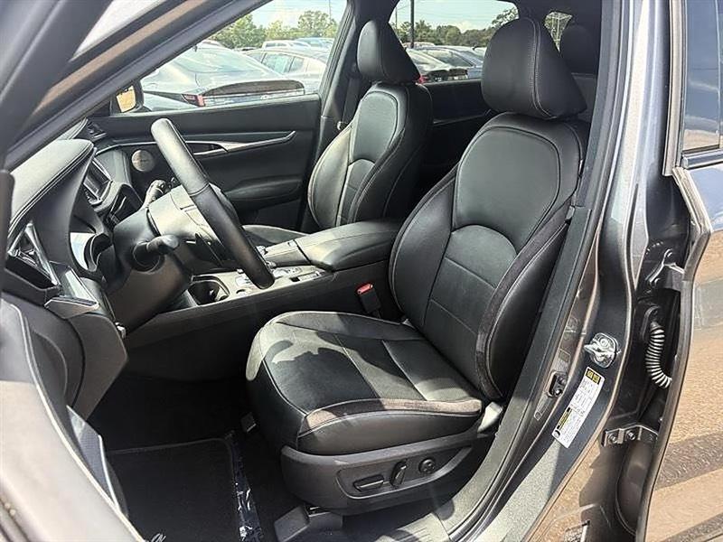 Infiniti QX50  2023