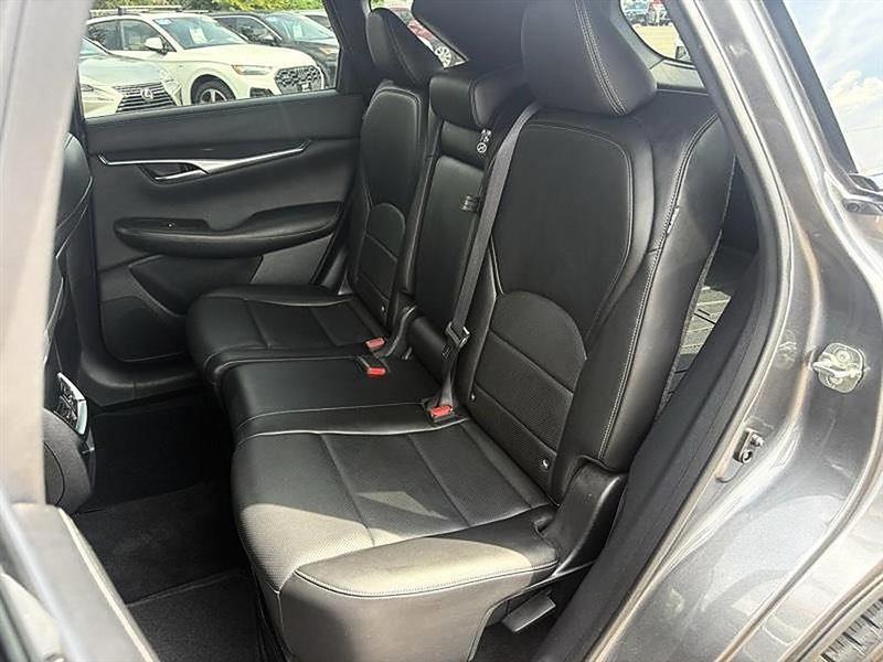 Infiniti QX50  2023