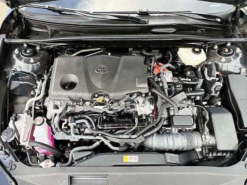 Toyota Camry SE 2026