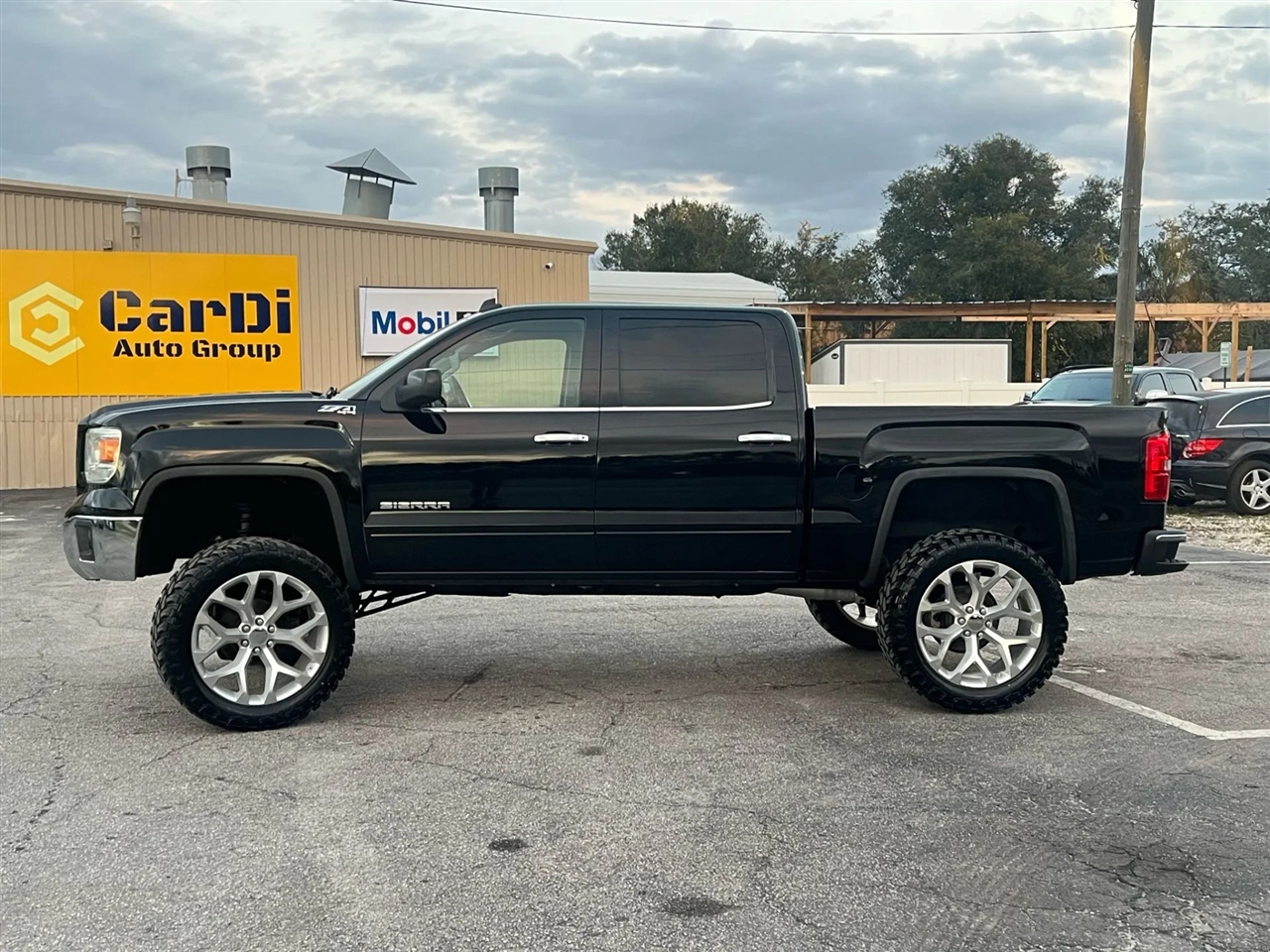 GMC Sierra 1500 SLE Crew Cab 4WD 2014